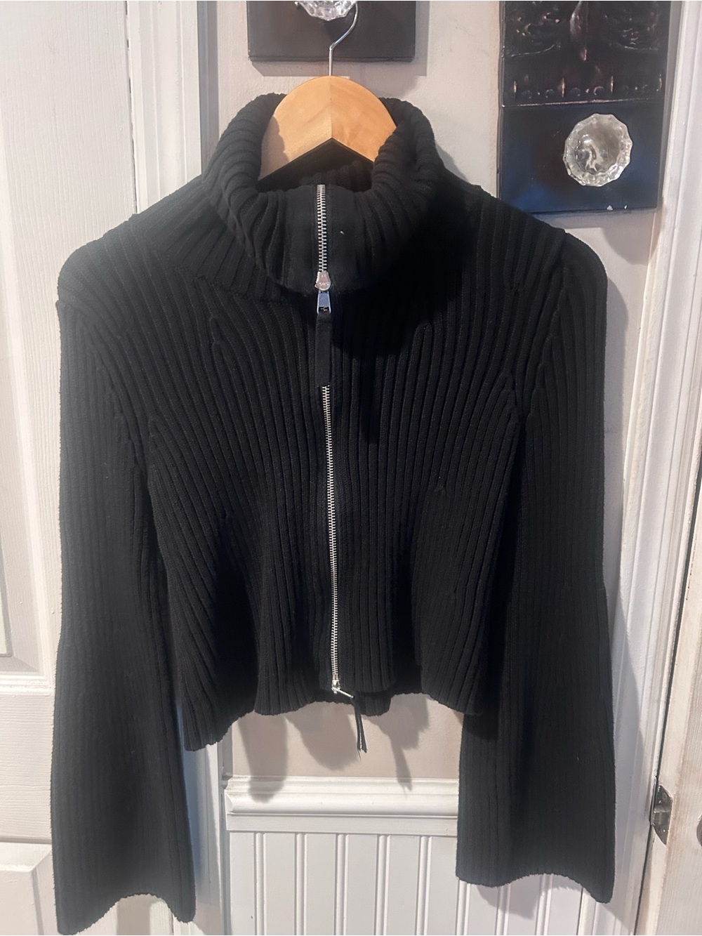 Sofía Vergara Black Ribbed Zip-Front Turtleneck Sweater
